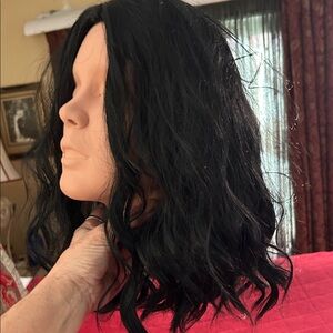 Black Wavy Hair Wig
